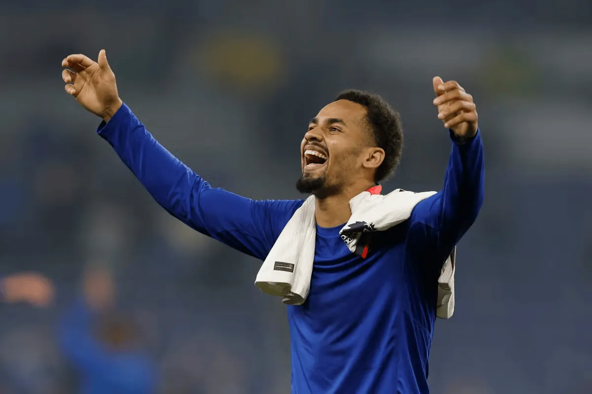 英超直播-巴里：恩迪亚耶和萨拉赫球风不太一样，很难直接替代后者